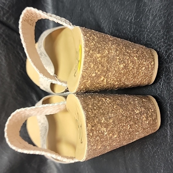 Blowfish Size 9 Malibu Wedges. Brand  New With tags. - Picture 13 of 13